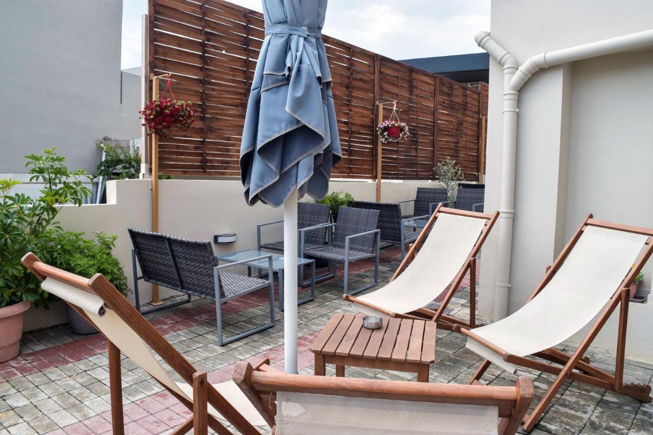 Mithos Premium Rooms Agia Marina Eksteriør billede